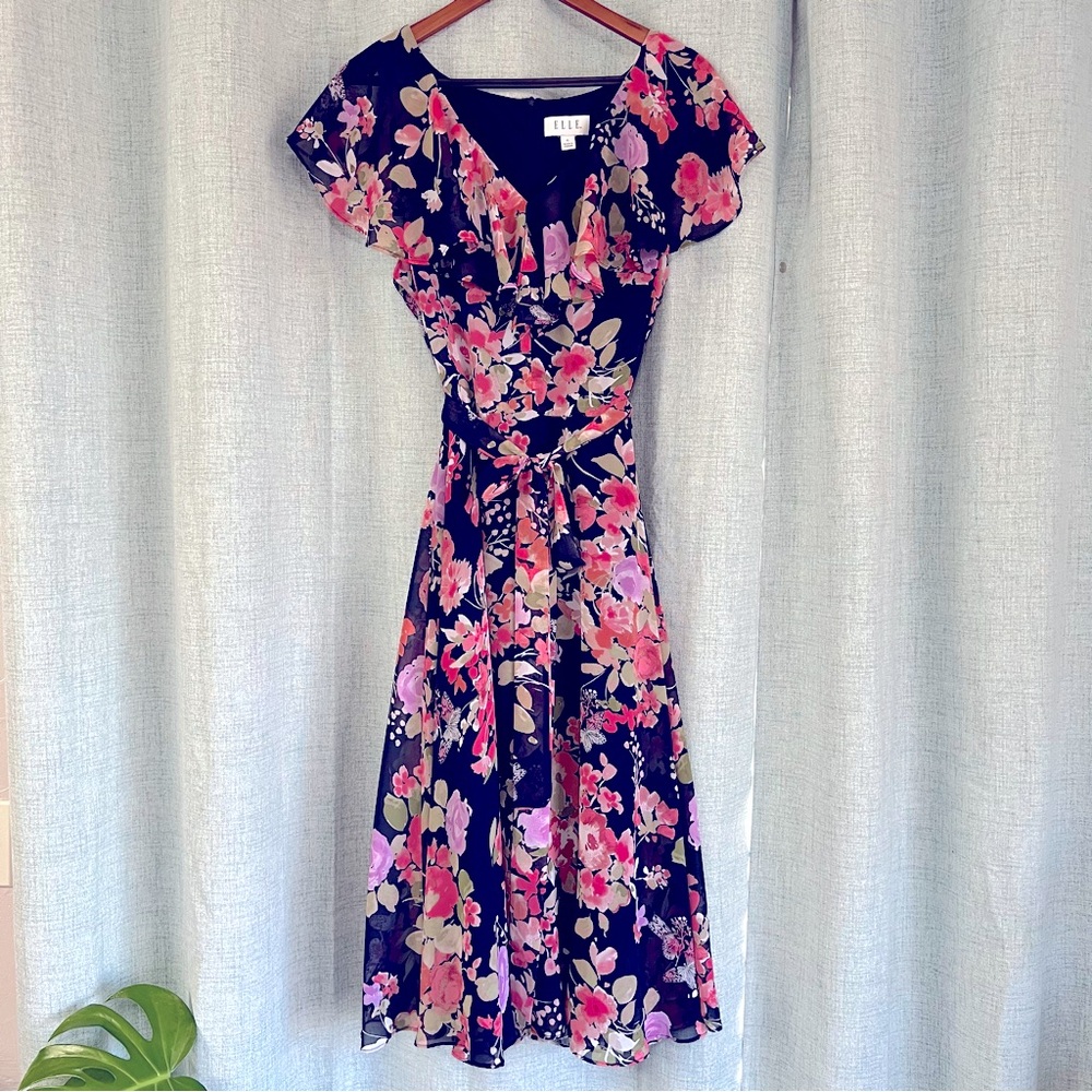 Floral ELLE Dress – Size XL – Elegant & Flowy
